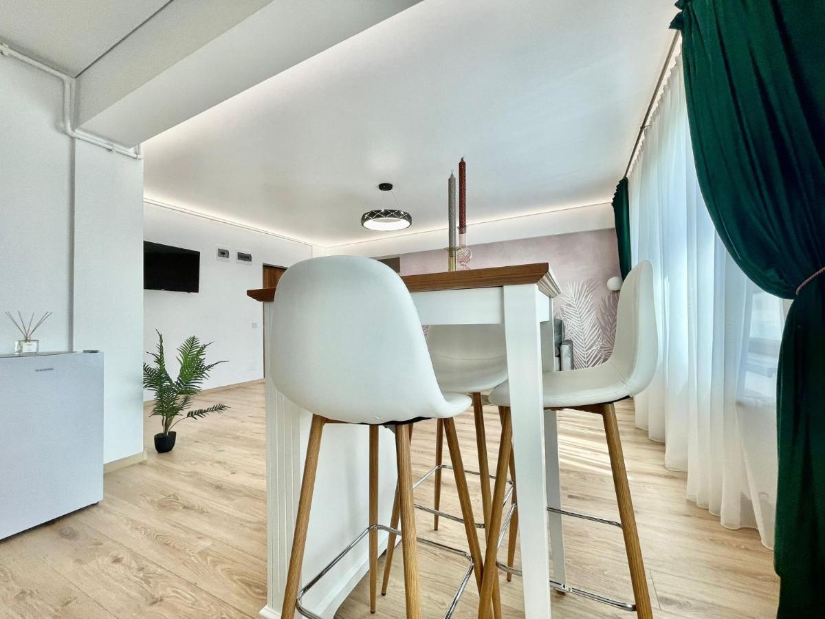 Residence Odaile #1 Otopeni Exterior photo