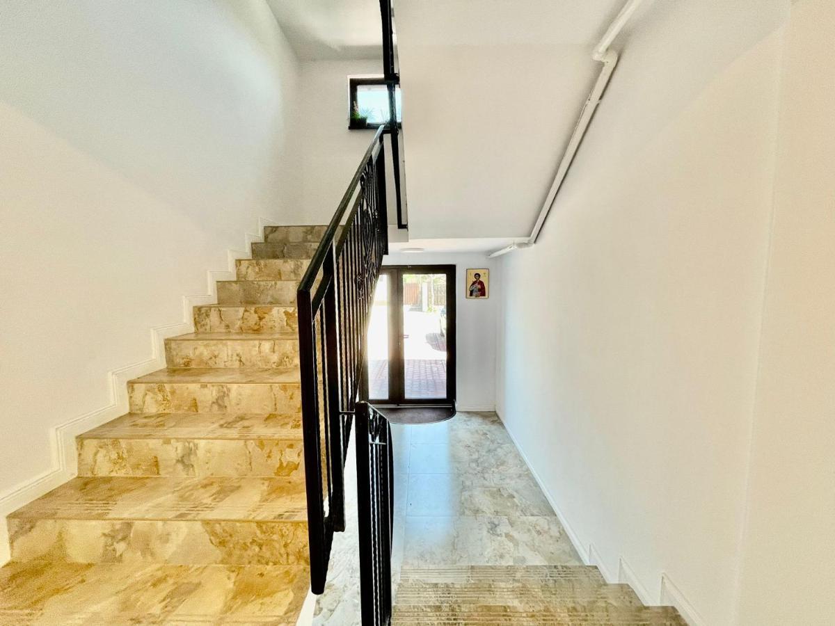 Residence Odaile #1 Otopeni Exterior photo
